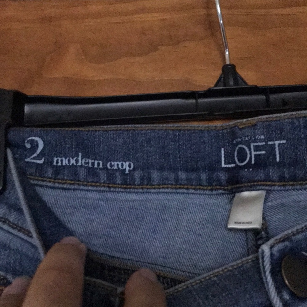 Distressed Jeans - Picture 3 of 7